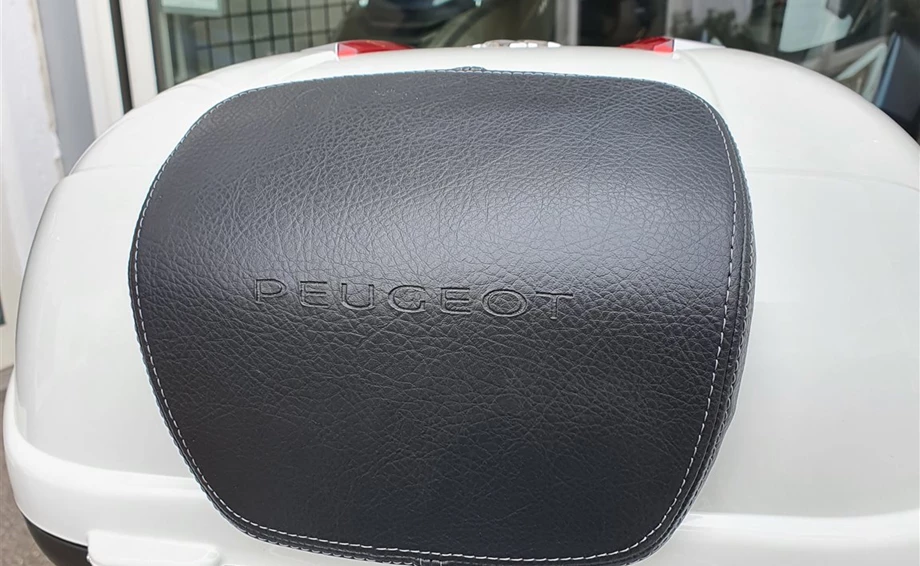 Umbgebautes Motorrad Peugeot Django 125 ABS Blue Bild 4: Umbgebautes Motorrad Peugeot Django 125 ABS Blue