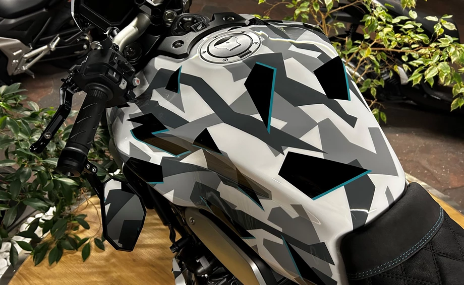 Umbgebautes Motorrad Honda CB1000R+ Bild 17: Umbgebautes Motorrad Honda CB1000R+