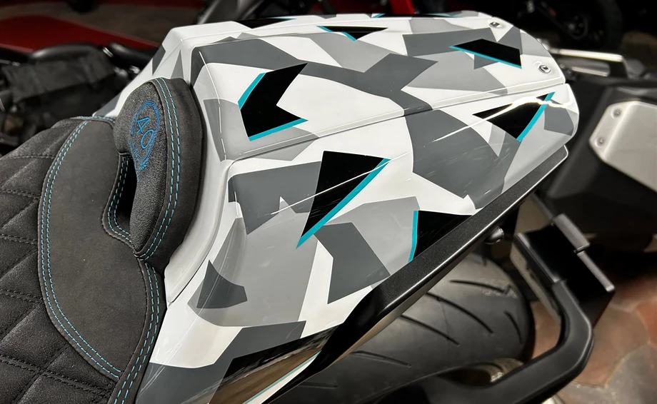 Umbgebautes Motorrad Honda CB1000R+ Bild 19: Umbgebautes Motorrad Honda CB1000R+