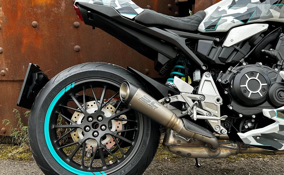 Umbgebautes Motorrad Honda CB1000R+ Bild 9: Umbgebautes Motorrad Honda CB1000R+