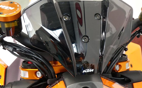 Umgebautes Motorrad KTM 1290 Super Duke R EVO von MotoYama GmbH - Bild 13 Umgebautes Motorrad KTM 1290 Super Duke R EVO von MotoYama GmbH - Bild 13