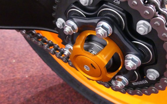 Umgebautes Motorrad KTM 1290 Super Duke R EVO von MotoYama GmbH - Bild 15 Umgebautes Motorrad KTM 1290 Super Duke R EVO von MotoYama GmbH - Bild 15