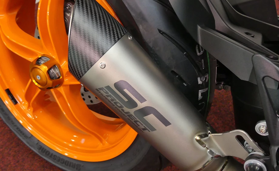 Umbgebautes Motorrad KTM 1290 Super Duke R EVO Bild 9: Umbgebautes Motorrad KTM 1290 Super Duke R EVO