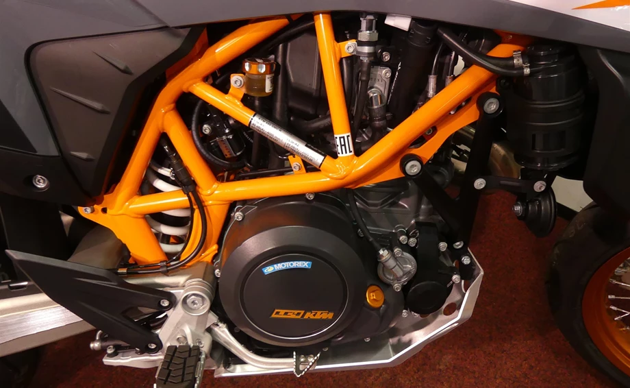 Umbgebautes Motorrad KTM 690 SMC R Bild 10: Umbgebautes Motorrad KTM 690 SMC R