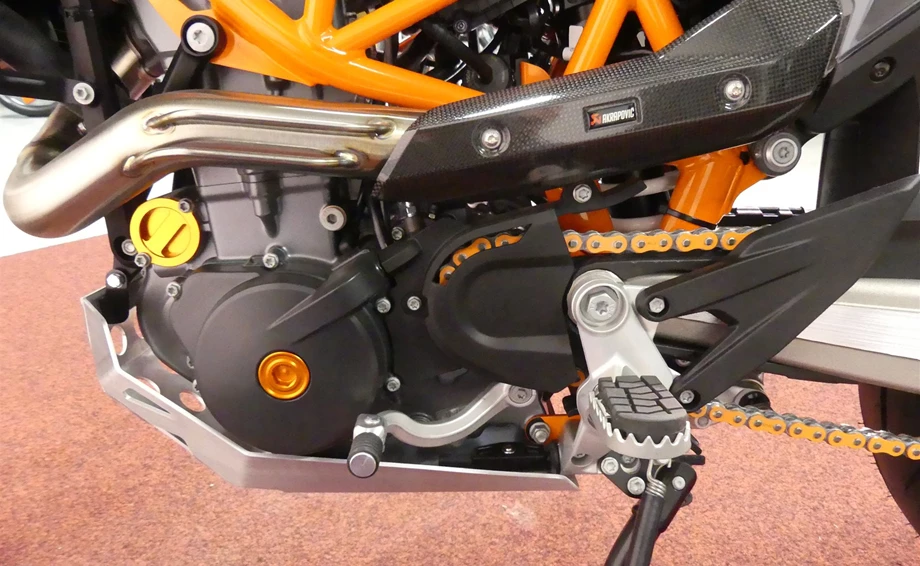 Umbgebautes Motorrad KTM 690 SMC R Bild 14: Umbgebautes Motorrad KTM 690 SMC R