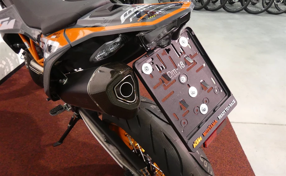 Umbgebautes Motorrad KTM 690 SMC R Bild 9: Umbgebautes Motorrad KTM 690 SMC R