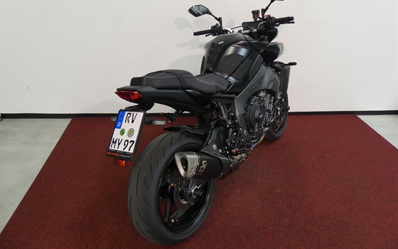Umgebautes Motorrad Yamaha MT-10 von MotoYama GmbH - Bild 8 Umgebautes Motorrad Yamaha MT-10 von MotoYama GmbH - Bild 8