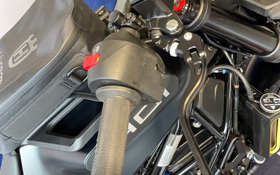 Umgebautes Motorrad Husqvarna Svartpilen 401 von Motorrad-Molitor GmbH - Bild 6 Umgebautes Motorrad Husqvarna Svartpilen 401 von Motorrad-Molitor GmbH - Bild 6