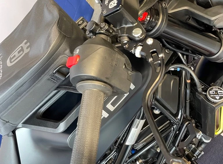 Umbgebautes Motorrad Husqvarna Svartpilen 401 Bild 6: Umbgebautes Motorrad Husqvarna Svartpilen 401
