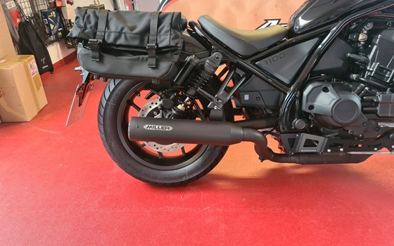 Umgebautes Motorrad Honda CMX1100 Rebel DCT von Motorradcenter GmbH Rostock - Bild 3 Umgebautes Motorrad Honda CMX1100 Rebel DCT von Motorradcenter GmbH Rostock - Bild 3