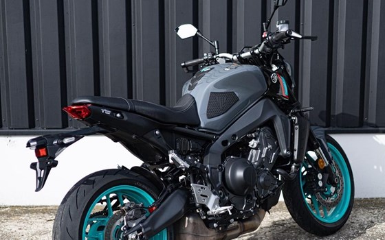 Umgebautes Motorrad Yamaha MT-09 von Yamaha Zentrum Nürnberg - Bild 3
