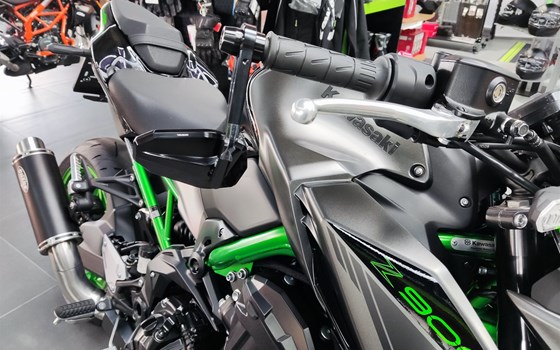 Umgebautes Motorrad Kawasaki Z900 von Zweirad Waibel GmbH & Co. KG - Bild 3 Umgebautes Motorrad Kawasaki Z900 von Zweirad Waibel GmbH & Co. KG - Bild 3