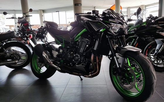 Umgebautes Motorrad Kawasaki Z900 von Zweirad Waibel GmbH & Co. KG - Bild 7 Umgebautes Motorrad Kawasaki Z900 von Zweirad Waibel GmbH & Co. KG - Bild 7