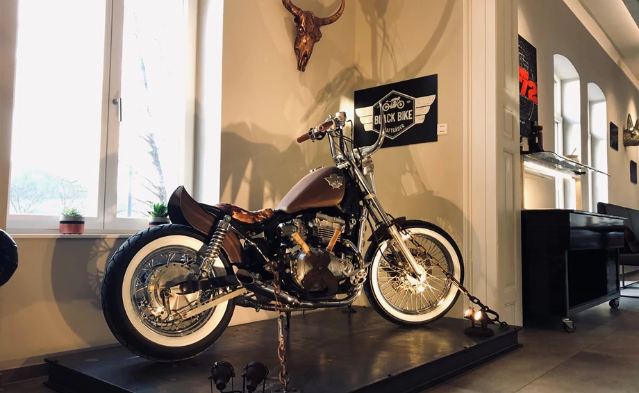 Umbgebautes Motorrad Kawasaki EN 500 Bild 3: Umbgebautes Motorrad Kawasaki EN 500