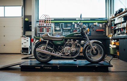 Kawasaki Z1000 Custom Bike Kawasaki Z1000 Custom Bike