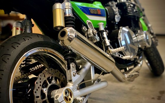 Umgebautes Motorrad Kawasaki GPZ 1100 von BLACK BIKE CRAFTRÄDER - Bild 10 Umgebautes Motorrad Kawasaki GPZ 1100 von BLACK BIKE CRAFTRÄDER - Bild 10