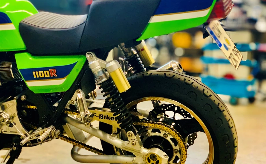 Umbgebautes Motorrad Kawasaki GPZ 1100 Bild 12: Umbgebautes Motorrad Kawasaki GPZ 1100