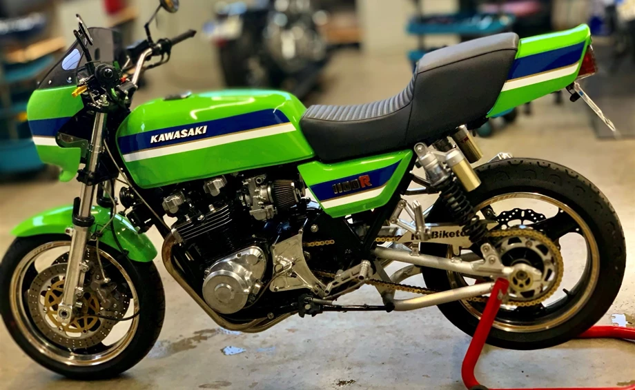 Umbgebautes Motorrad Kawasaki GPZ 1100 Bild 13: Umbgebautes Motorrad Kawasaki GPZ 1100