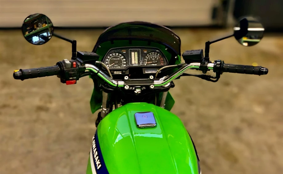 Umbgebautes Motorrad Kawasaki GPZ 1100 Bild 3: Umbgebautes Motorrad Kawasaki GPZ 1100