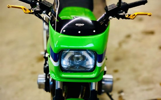 Umgebautes Motorrad Kawasaki GPZ 1100 von BLACK BIKE CRAFTRÄDER - Bild 5 Umgebautes Motorrad Kawasaki GPZ 1100 von BLACK BIKE CRAFTRÄDER - Bild 5
