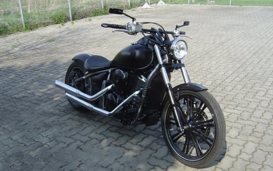 Umgebautes Motorrad Kawasaki VN 900 Custom von Fahrzeuge Haupt GmbH - Bild 2 Umgebautes Motorrad Kawasaki VN 900 Custom von Fahrzeuge Haupt GmbH - Bild 2