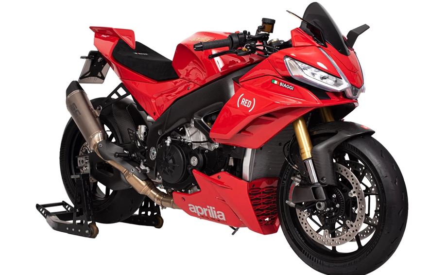 Umbgebautes Motorrad Aprilia Tuono V4 1100 Bild 4: Umbgebautes Motorrad Aprilia Tuono V4 1100