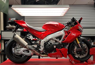 Aprilia Tuono V4 1100