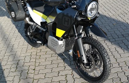 Husqvarna Norden 901 Custom Bike