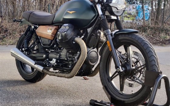 Umgebautes Motorrad Moto Guzzi V7 II Stone von Motorradzentrum FFB GmbH - Bild 5 Umgebautes Motorrad Moto Guzzi V7 II Stone von Motorradzentrum FFB GmbH - Bild 5
