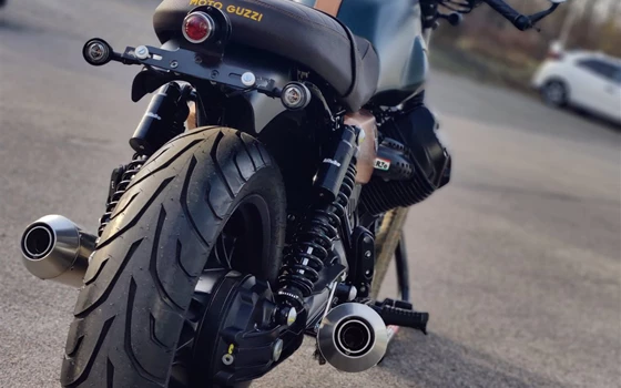 Umgebautes Motorrad Moto Guzzi V7 II Stone von Motorradzentrum FFB GmbH - Bild 6 Umgebautes Motorrad Moto Guzzi V7 II Stone von Motorradzentrum FFB GmbH - Bild 6