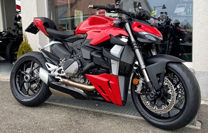 Ducati Streetfighter V2 Custom Bike