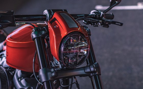Umgebautes Motorrad Harley-Davidson Softail Breakout 114 FXBRS von X-Trem Custombikes - Bild 5 Umgebautes Motorrad Harley-Davidson Softail Breakout 114 FXBRS von X-Trem Custombikes - Bild 5