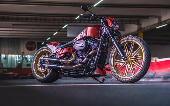 Umgebautes Motorrad Harley-Davidson Softail Breakout 114 FXBRS von X-Trem Custombikes - Bild 7 Umgebautes Motorrad Harley-Davidson Softail Breakout 114 FXBRS von X-Trem Custombikes - Bild 7