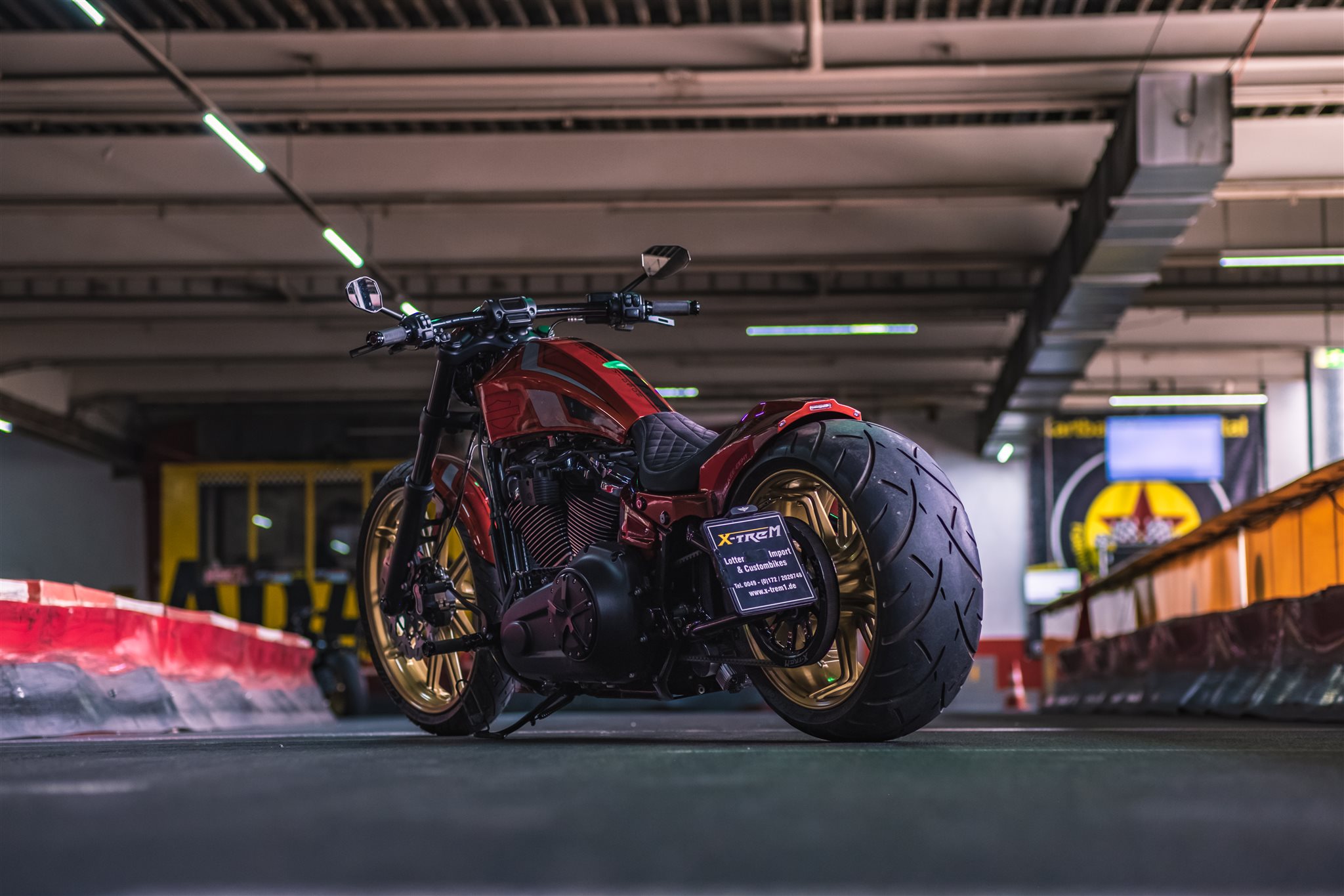 Umgebautes Motorrad Harley-Davidson Softail Breakout 114 FXBRS von X-Trem  Custombikes 