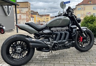 Triumph Rocket 3 R