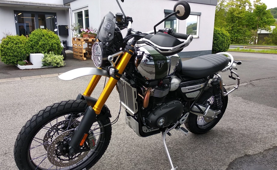 Umbgebautes Motorrad Triumph Scrambler 1200 XE Bild 3: Umbgebautes Motorrad Triumph Scrambler 1200 XE