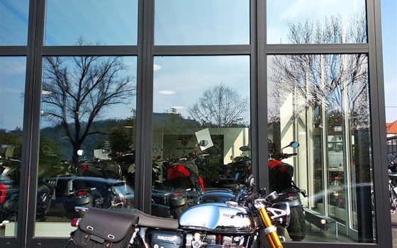 Umgebautes Motorrad Triumph Thruxton RS von Motorrad Reinhardt GmbH - Bild 1 Umgebautes Motorrad Triumph Thruxton RS von Motorrad Reinhardt GmbH - Bild 1