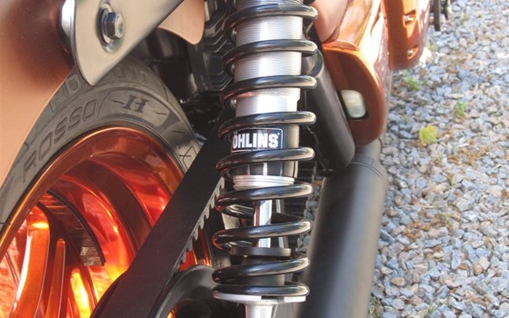 Umgebautes Motorrad Triumph Thunderbird Storm von Motorrad-Shop Kuhnert - Bild 13 Umgebautes Motorrad Triumph Thunderbird Storm von Motorrad-Shop Kuhnert - Bild 13