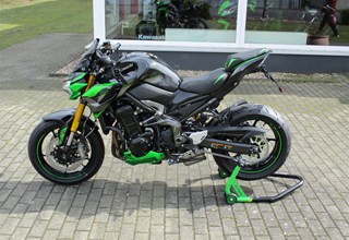 Kawasaki Z900 SE