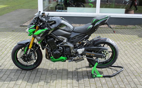 Umgebautes Motorrad Kawasaki Z900 SE von Motorrad Schäfers - Bild 1 Umgebautes Motorrad Kawasaki Z900 SE von Motorrad Schäfers - Bild 1