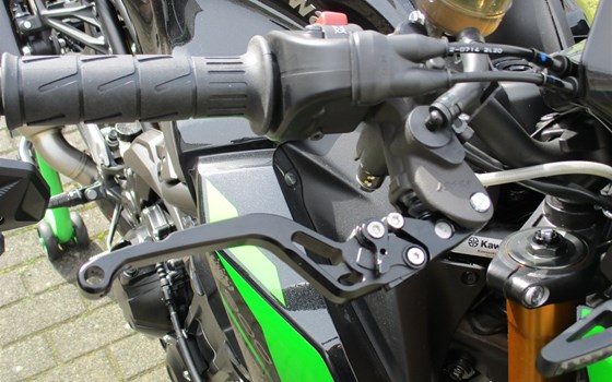 Umgebautes Motorrad Kawasaki Z900 SE von Motorrad Schäfers - Bild 8 Umgebautes Motorrad Kawasaki Z900 SE von Motorrad Schäfers - Bild 8