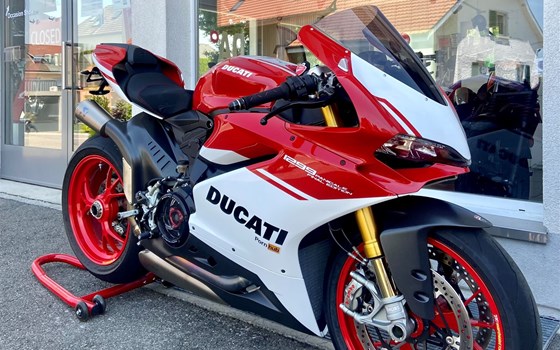 Umgebautes Motorrad Ducati 1299 Panigale R Final Edition von Direct Performance - Bild 2 Umgebautes Motorrad Ducati 1299 Panigale R Final Edition von Direct Performance - Bild 2