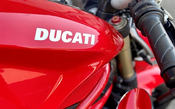 Umgebautes Motorrad Ducati Streetfighter 848 von Direct Performance - Bild 11 Umgebautes Motorrad Ducati Streetfighter 848 von Direct Performance - Bild 11