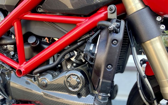 Umgebautes Motorrad Ducati Streetfighter 848 von Direct Performance - Bild 8 Umgebautes Motorrad Ducati Streetfighter 848 von Direct Performance - Bild 8