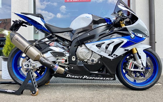 Umgebautes Motorrad BMW HP4 von Direct Performance - Bild 12 Umgebautes Motorrad BMW HP4 von Direct Performance - Bild 12