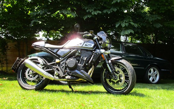 Umgebautes Motorrad Brixton Crossfire 500 von GSN Motorraeder - Bild 11 Umgebautes Motorrad Brixton Crossfire 500 von GSN Motorraeder - Bild 11