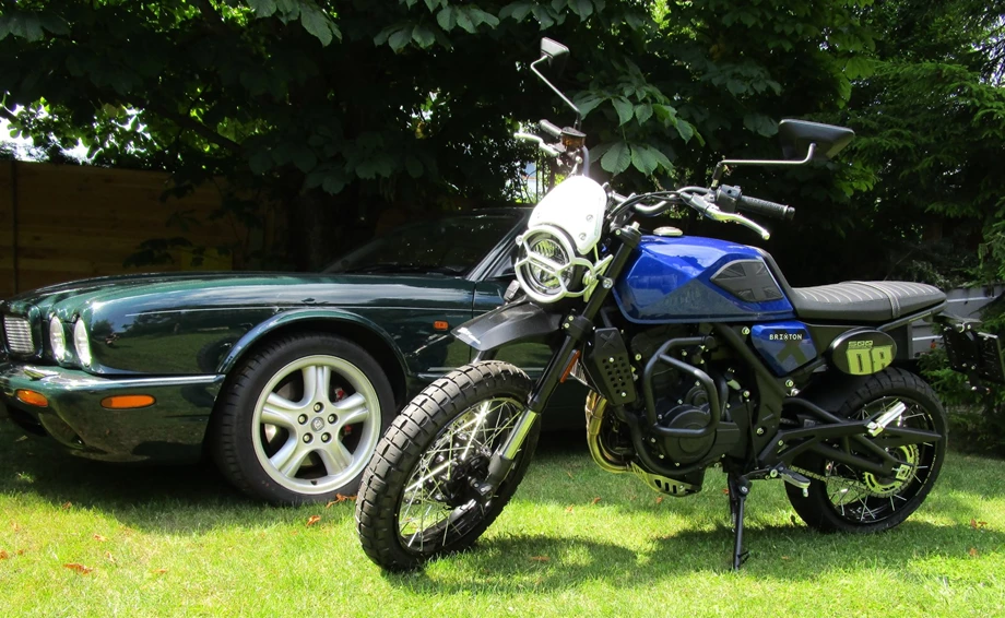 Umbgebautes Motorrad Brixton Crossfire 500XC Bild 4: Umbgebautes Motorrad Brixton Crossfire 500XC