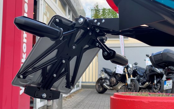 Umgebautes Motorrad Honda CBR650R von GEDE Techn. Handel GmbH - Bild 6