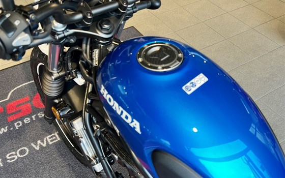 Umgebautes Motorrad Honda CL500 von M. Perschall GmbH - Bild 4 Umgebautes Motorrad Honda CL500 von M. Perschall GmbH - Bild 4