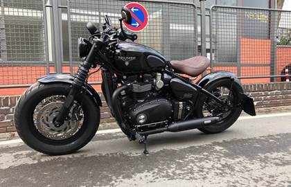 Triumph Bonneville Bobber Custom Bike Triumph Bonneville Bobber Custom Bike